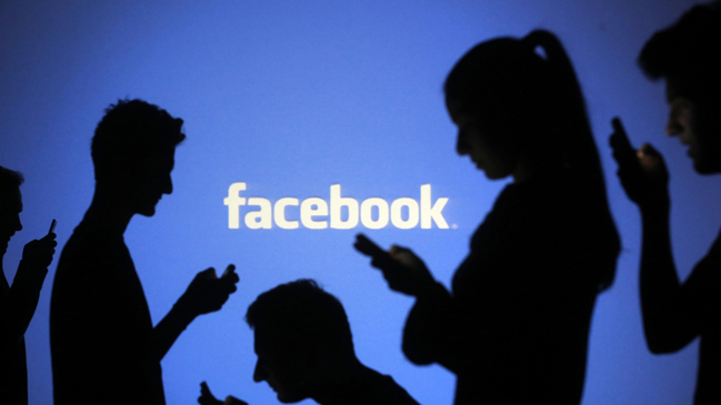 Facebook, Instragram y Whatsapp sufren masiva caída Facebook, Instragram y Whatsapp sufren masiva caída