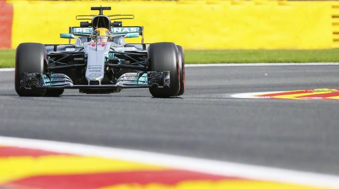 Hamilton es el más veloz del día en Spa y apunta al récord de “poles” Hamilton es el más veloz del día en Spa y apunta al récord de