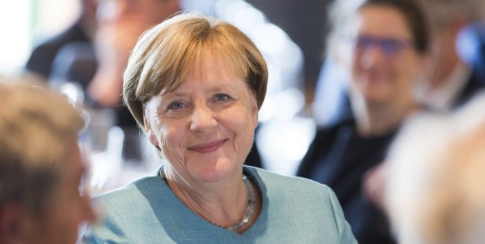 Merkel afronta una semana intensa a menos de un mes de las elecciones en Alemania Merkel afronta una semana intensa a menos de un mes de las elecciones en Alemania