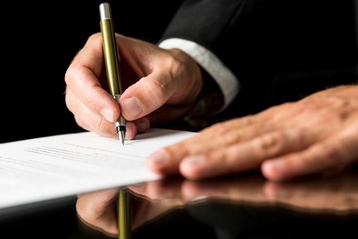 Ministro de la Corte de Apelaciones de Concepción figuró en terna a notario que la misma Corte debía resolver Ministro de la Corte de Apelaciones de Concepción figuró en terna a notario que la misma Corte debía resolver