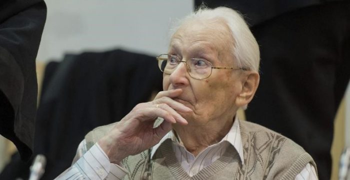 Fiscalía alemana determina que criminal nazi de 96 años es apto para ingresar a la cárcel