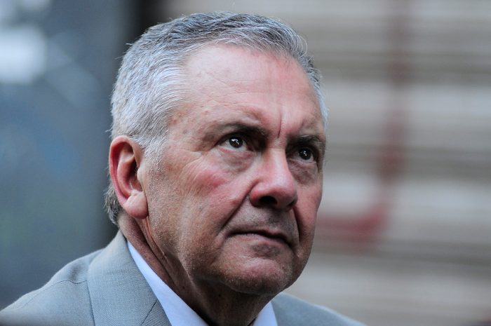 Fiscalía acusó a ex alcalde Pedro Sabat por negociación incompatible y solicita 4 años de presidio Fiscalía acusó a ex alcalde Pedro Sabat por negociación incompatible y solicita 4 años de presidio