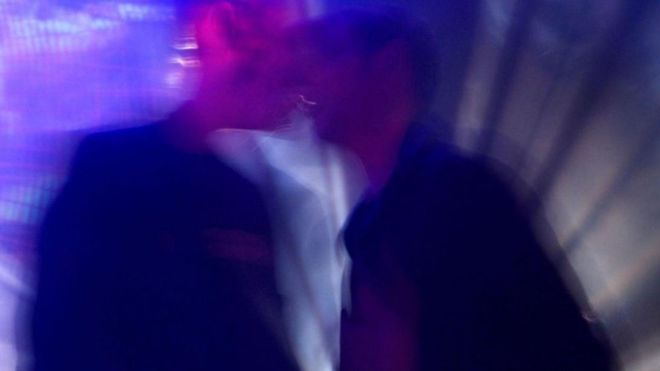 Polari, el extraordinario lenguaje secreto de los gays en Reino Unido cuando ser homosexual era ilegal Polari, el extraordinario lenguaje secreto de los gays en Reino Unido cuando ser homosexual era ilegal