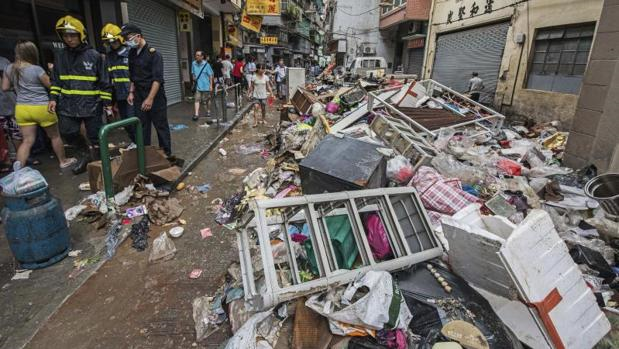 El tifón más dañino de la temporada deja al menos 16 muertos en China El tifón más dañino de la temporada deja al menos 16 muertos en China
