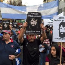 Protestas e indignación en Argentina a un mes de la misteriosa desaparición de Santiago Maldonado
