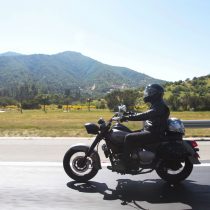 Ante el boom de la venta de motos: ¿Cuáles son las recomendaciones para viajar con un acompañante?