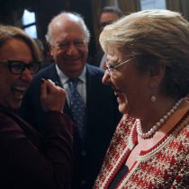 CEP: Presidenta Bachelet sube 3 puntos y alcanza 21%