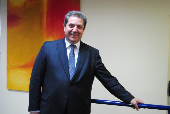 Joan Melé, promotor mundial del modelo de Banca Ética: “Chile va a ser el primer país en Latinoamérica que cree su banco” Joan Melé, promotor mundial del modelo de Banca Ética: