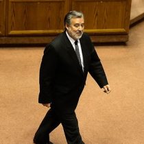 Guillier pagó con asignaciones parlamentarias informes que fueron copiados de página del Senado: fiscal Gajardo podría indagarlo por fraude al fisco