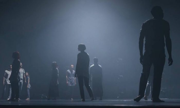 “Antes de partir”: migración y cambio climático desde la danza contemporánea “Antes de partir”: migración y cambio climático desde la danza contemporánea