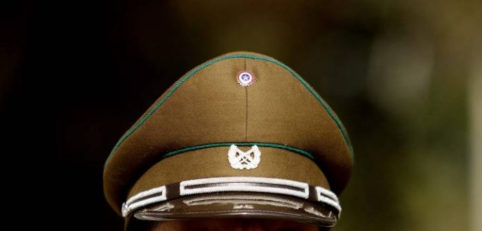 Carabinero acusado de violar a su hijastra es dado de baja y queda en prisión preventiva Carabinero acusado de violar a su hijastra es dado de baja y queda en prisión preventiva