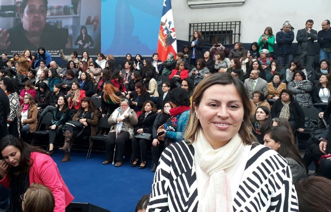 Karen Espíndola en la promulgación de ley aborto 3 causales: «Es una reparación para mí por tanto sufrimiento» Karen Espíndola en la promulgación de ley aborto 3 causales: «Es una reparación para mí por tanto sufrimiento»