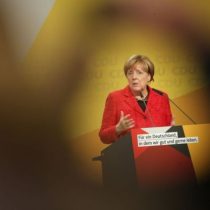 Gabinete de Merkel aprueba legislación para dejar de usar carbón