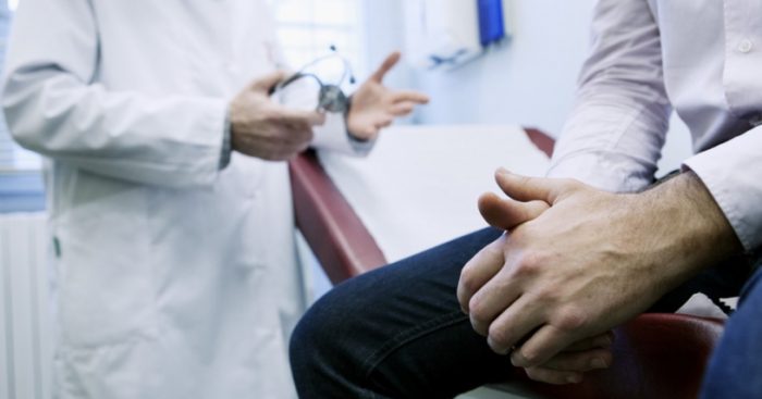 Un simple chequeo prostático anual permite detectar a tiempo el cáncer de próstata Un simple chequeo prostático anual permite detectar a tiempo el cáncer de próstata