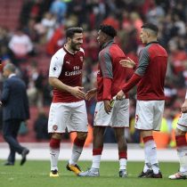 [VIDEO] Premier League: Monreal y Alexis desencallan al Arsenal