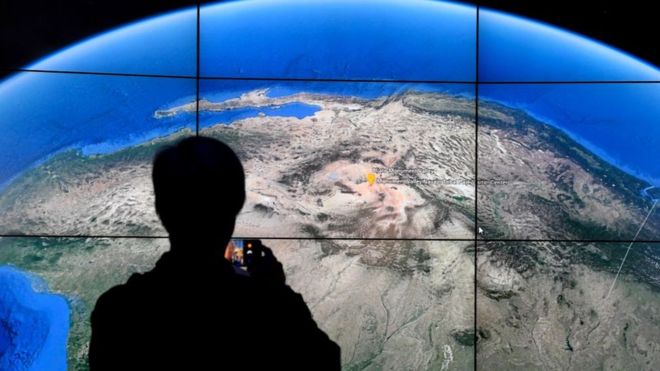 La carrera entre Google y los fabricantes de autos por el multimillonario negocio de los mapas digitales La carrera entre Google y los fabricantes de autos por el multimillonario negocio de los mapas digitales