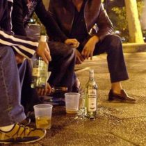 Presidente uruguayo que ganó lucha contra tabaco ahora combate el alcohol