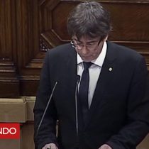 [VIDEO] Puigdemont pide suspender los efectos de la declaración de independencia para promover el diálogo con España