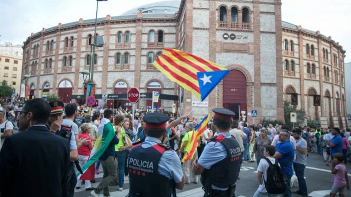Justicia española cita por sedición al jefe de Policía autonómica de Cataluña Justicia española cita por sedición al jefe de Policía autonómica de Cataluña
