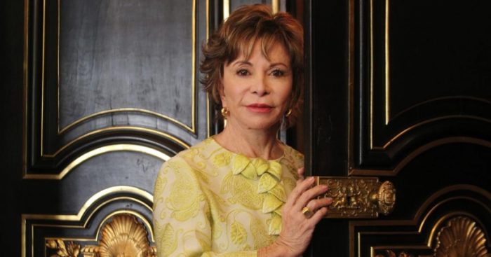 Isabel Allende: «Trump es muy peligroso» y podría llevar a la guerra a EE.UU. Isabel Allende: «Trump es muy peligroso» y podría llevar a la guerra a EE.UU.