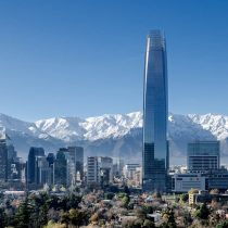 No somos nada: OCDE determina que Chile se graduó del subdesarrollo pero aún no alcanza los niveles de un país desarrollado