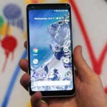 Las innovaciones del Pixel 2, el teléfono con el que Google quiere competir con el iPhone de Apple y el Galaxy de Samsung