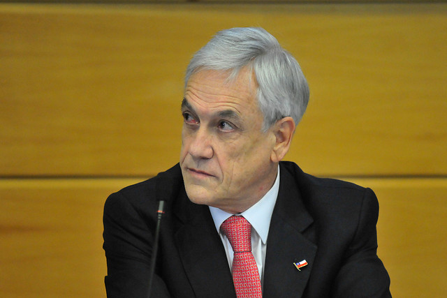 Termómetro digital: uso de imagen de Aylwin en franja perjudica a Piñera y lo deja con la peor valoración en redes sociales Termómetro digital: uso de imagen de Aylwin en franja perjudica a Piñera y lo deja con la peor valoración en redes sociales