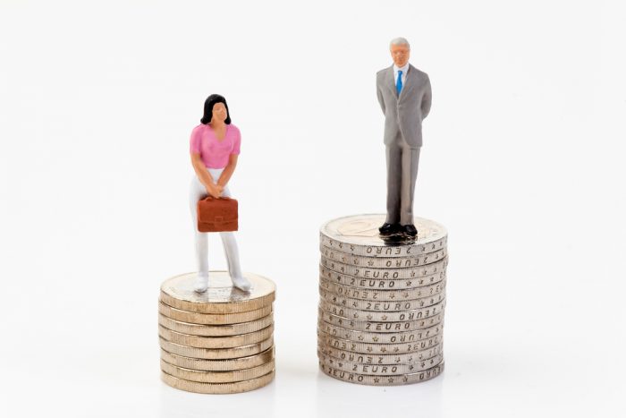 Inequidad en la OCDE: mujeres ganan 15% menos que los hombres entre los países miembros Inequidad en la OCDE: mujeres ganan 15% menos que los hombres entre los países miembros