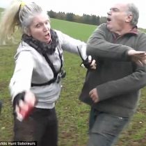 [VIDEO] La brutal golpiza a la que se vio expuesta una activista defensora de animales