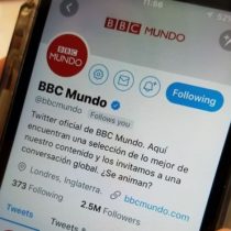 ¿Por qué Twitter suspendió la verificación de sus cuentas?