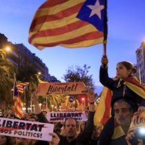 España: la multitudinaria manifestación en Barcelona por la liberación de los líderes independentistas de Cataluña