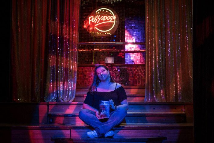Conti Constanzo lanzó novela con Passapoga lleno, stand up sobre Costabal, Salfate y un gran regalo Conti Constanzo lanzó novela con Passapoga lleno, stand up sobre Costabal, Salfate y un gran regalo