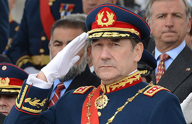 Milicogate: investigan abonos por cerca de $8.000 millones en cuentas del general (r) Juan Miguel Fuente-Alba Milicogate: investigan abonos por cerca de $8.000 millones en cuentas del general (r) Juan Miguel Fuente-Alba