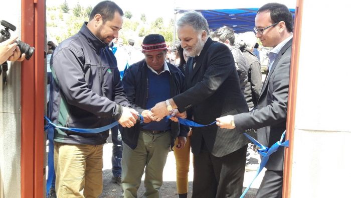 Inauguran iniciativa productiva en comunidad emblemática mapuche en el marco del programa de desarrollo y fomento indígena Inauguran iniciativa productiva en comunidad emblemática mapuche en el marco del programa de desarrollo y fomento indígena