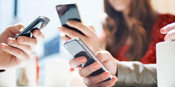 Entel y Wom están liderando la carrera de la portabilidad numérica, a medida que cae el mercado de prepago y aumenta el de suscripción Entel y Wom están liderando la carrera de la portabilidad numérica, a medida que cae el mercado de prepago y aumenta el de suscripción