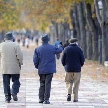 Los desafíos del sistema de salud para enfrentar el envejecimiento en Chile