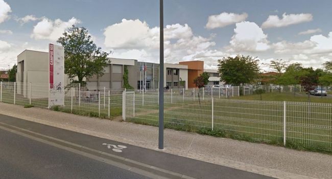 Tres estudiantes heridos tras ser atropellados cerca de Toulouse Tres estudiantes heridos tras ser atropellados cerca de Toulouse
