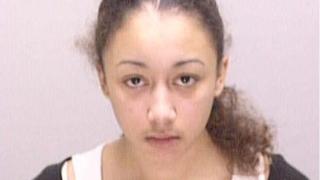El caso de Cyntoia Brown, la mujer condenada a cadena perpetua por homicidio y cuya libertad piden Rihanna y Kim Kardashian El caso de Cyntoia Brown, la mujer condenada a cadena perpetua por homicidio y cuya libertad piden Rihanna y Kim Kardashian