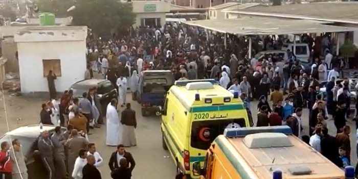 Atentado terrorista a mezquita deja 270 muertos y gobierno egipcio anuncia “venganza brutal” Atentado terrorista a mezquita deja 270 muertos y gobierno egipcio anuncia