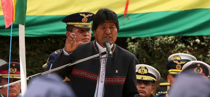 Evo Morales sólo saca la voz por Twitter: Fallo fue “injusto” pero “la lucha del pueblo boliviano sigue” Evo Morales sólo saca la voz por Twitter: Fallo fue “injusto” pero “la lucha del pueblo boliviano sigue”