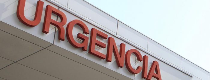 Tribunal ordena al fisco indemnizar a mujer que fue violada en la urgencia del Hospital de Carabineros Tribunal ordena al fisco indemnizar a mujer que fue violada en la urgencia del Hospital de Carabineros