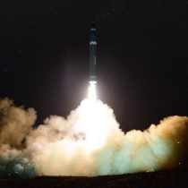 Corea del Norte publica una amplia galería fotográfica de su último misil
