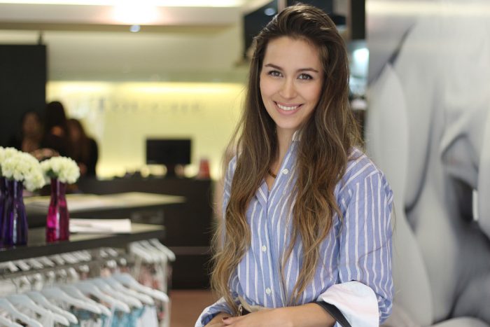 Nicole Putz denuncia acoso laboral: “Se dedicó a ridiculizarme por mi trabajo con comentarios sexistas, clasistas y vulgares” Nicole Putz denuncia acoso laboral: “Se dedicó a ridiculizarme por mi trabajo con comentarios sexistas, clasistas y vulgares”