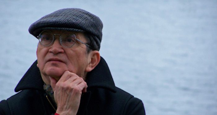 Omar Saavedra, un intelectual que no se pierde: «No vivimos en la era del neoliberalismo, sino en la del neocanibalismo» Omar Saavedra, un intelectual que no se pierde: «No vivimos en la era del neoliberalismo, sino en la del neocanibalismo»
