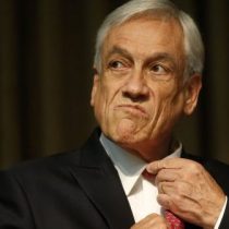 Autor del libro sobre la elusión tributaria de la elite: “Piñera es el rey zombi