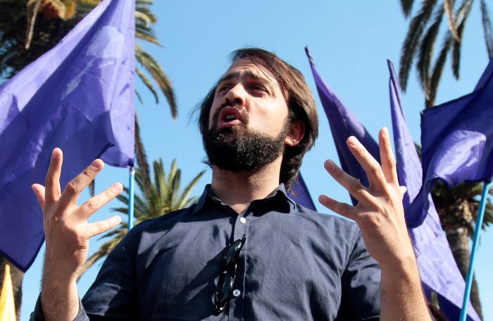 Sharp: “Mucha gente que votó por el Frente Amplio va a ir a votar contra Piñera, no por Guillier” Sharp: