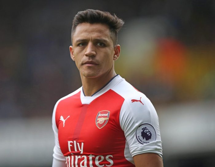 The Guardian revela polémica al interior del camarín del Arsenal que involucra a Sánchez: “Algunos jugadores ya no lo soportan” The Guardian revela polémica al interior del camarín del Arsenal que involucra a Sánchez: