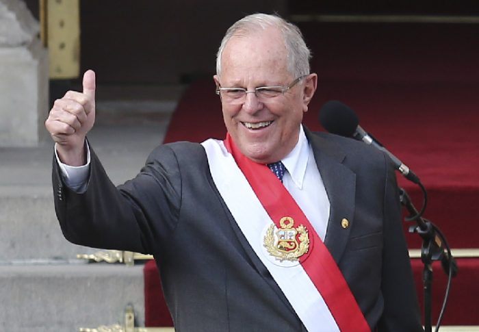 Crisis presidencial en Perú no parece preocupar a Wall Street Crisis presidencial en Perú no parece preocupar a Wall Street