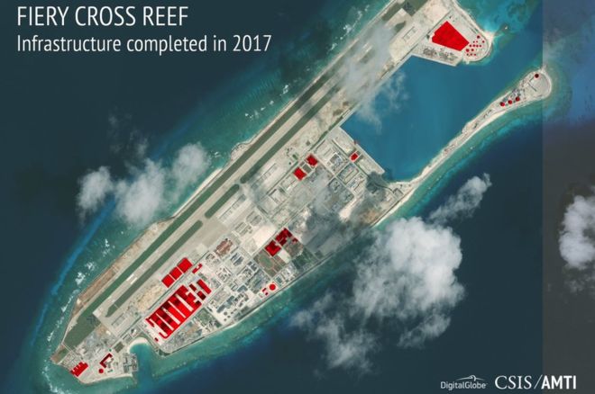 Las imágenes que muestran las impresionantes instalaciones militares que Beijing construye en tiempo récord en las islas del mar de China Meridional Las imágenes que muestran las impresionantes instalaciones militares que Beijing construye en tiempo récord en las islas del mar de China Meridional