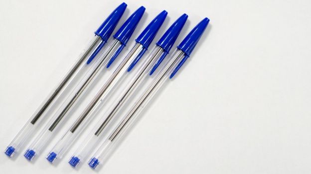 Qué hay detrás de la caída de BIC, la mítica empresa que fabrica los famosos bolígrafos y encendedores Qué hay detrás de la caída de BIC, la mítica empresa que fabrica los famosos bolígrafos y encendedores